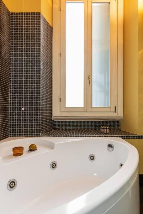 Maggio Flexyrent A.C. - Wifi Apartment Milano Ngoại thất bức ảnh