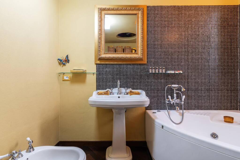 Maggio Flexyrent A.C. - Wifi Apartment Milano Ngoại thất bức ảnh
